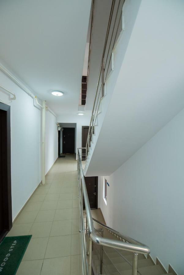 Apartamento Rezident Militari Chiajna Exterior foto